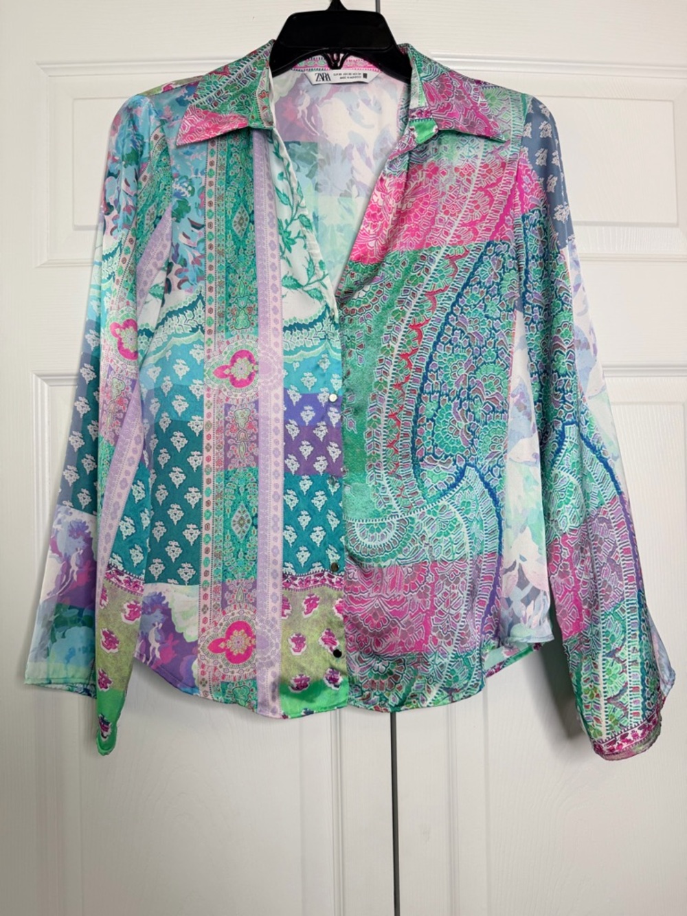 Zara Women's Long Sleeve Blouse Button Down Size XS Green Pink Blue Floral Print